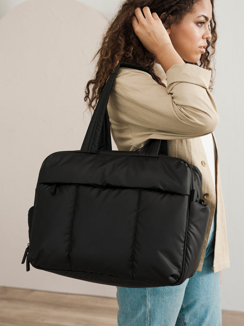 Luka Duffel in Matte Black