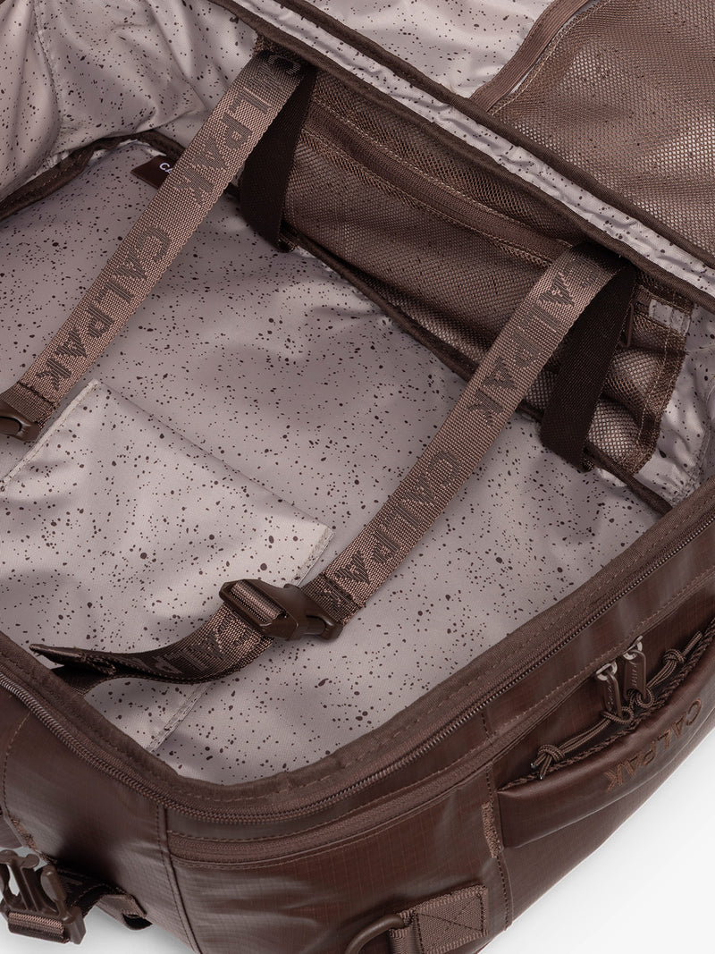 Terra 26L Laptop Duffel Backpack in Walnut