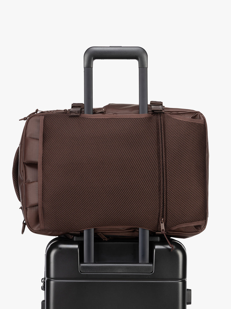 Terra 26L Laptop Duffel Backpack in Walnut